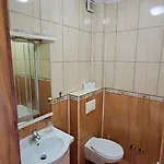 Penava, Private Beach, Pool And 7min To * Trogir