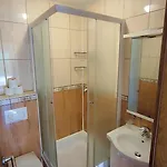 Penava, Private Beach, Pool And 7min To