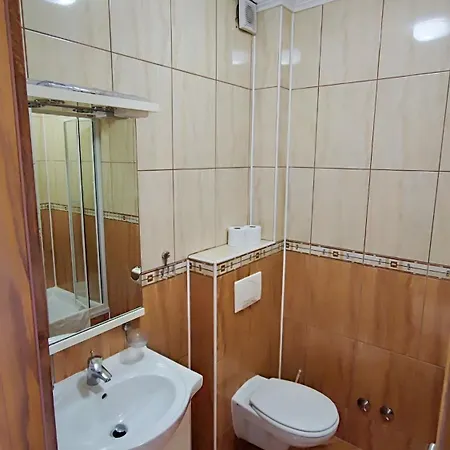 Penava, Private Beach, Pool And 7min To * Trogir