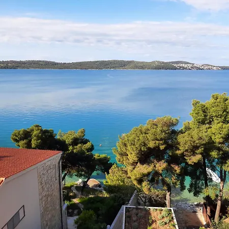 Lejlighed Penava, Private Beach, Pool And 7min To *