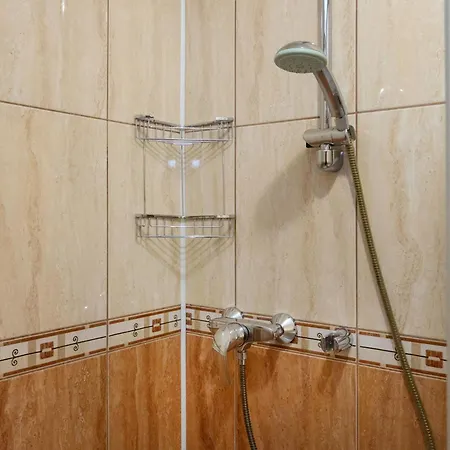 Penava, Private Beach, Pool And 7min To *