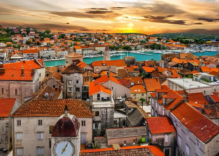 Apartman Penava, Private Beach, Pool And 7min To