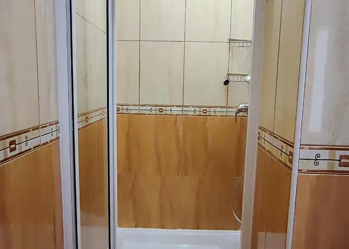 Penava, Private Beach, Pool And 7min To Apartman *