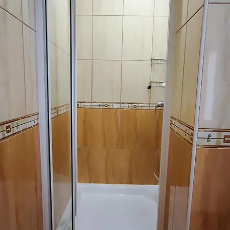 Penava, Private Beach, Pool And 7min To Апартаменты *